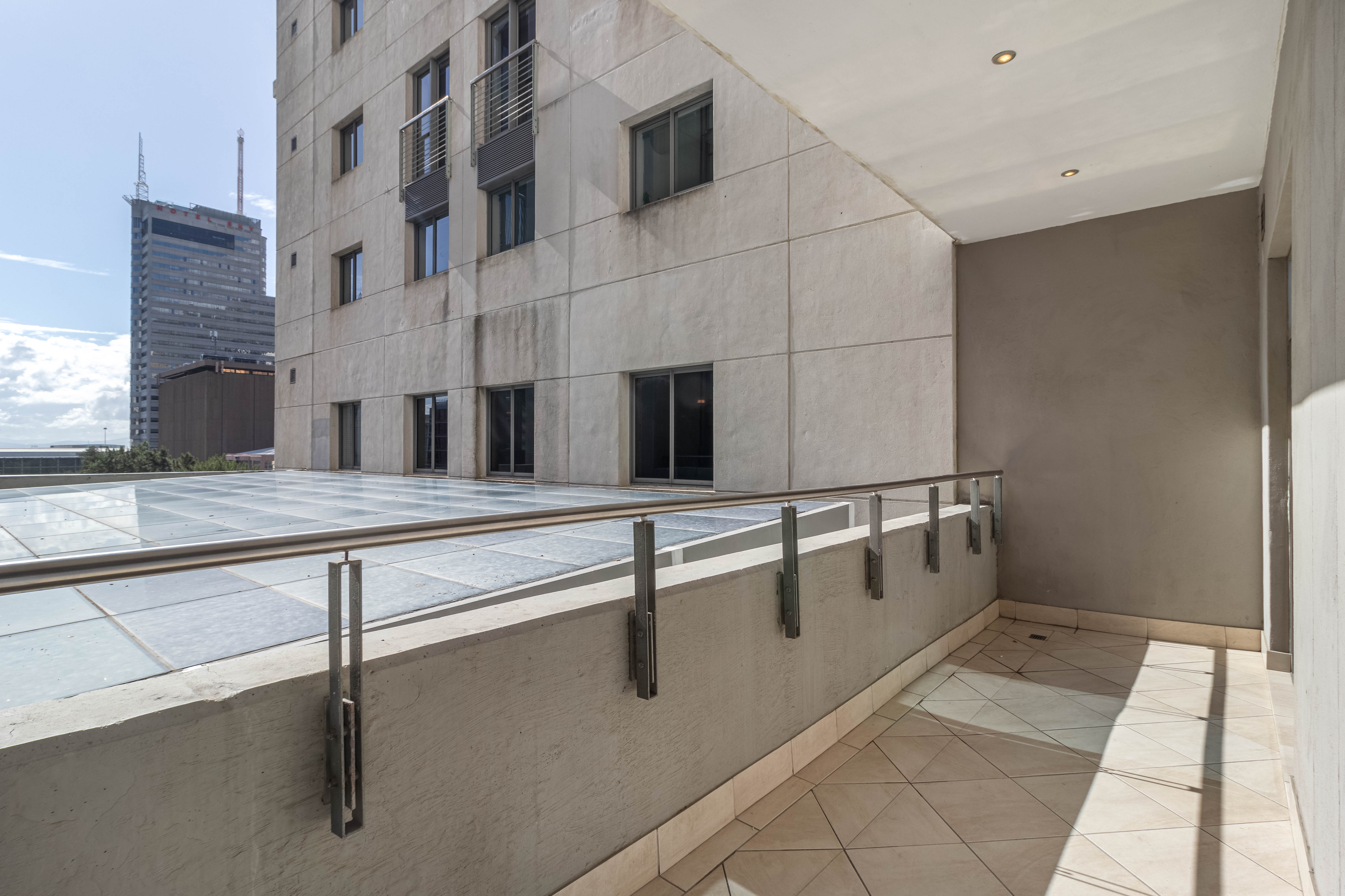 1 Bedroom Property for Sale in Cape Town City Centre Western Cape